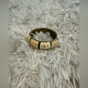 Bangle bracelet